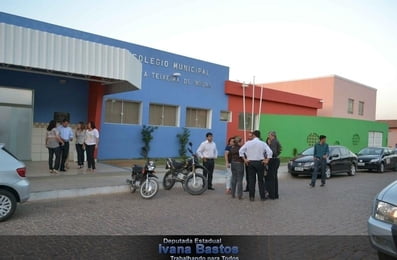 Entrega de certificados (Programa TRILHA) dos alunos em Palmas de Monte Alto - Ba 