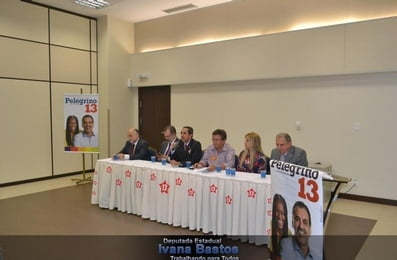 Almoço do candidato Nelson Pelegrino com deputados estaduais