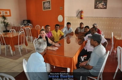 Reunião política em Palmas de Monte Alto