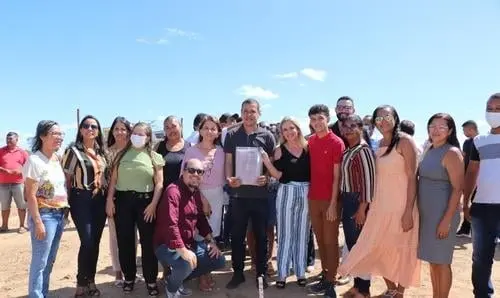 Dada a ordem de serviço para construção da Escola em Tempo Integral em Malhada