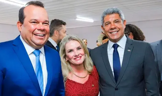 Ivana Bastos participa de posse dos secretários do Governo Jerônimo