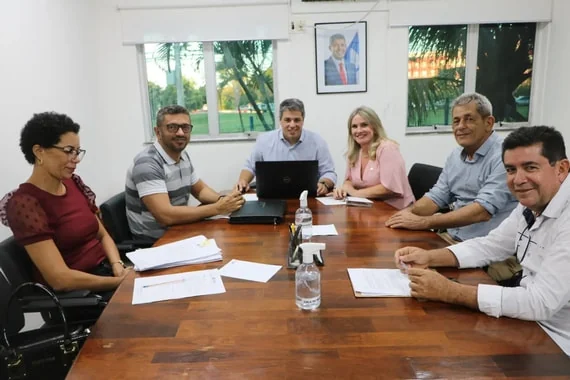 Deputada busca a ampliação do acesso à água para Feira da Mata e Iuiu