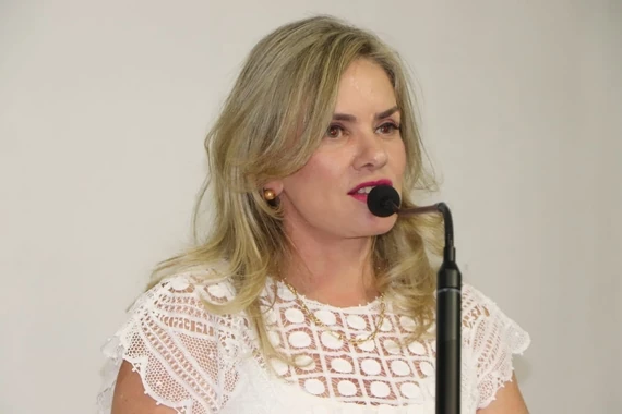 Ivana Bastos afirma que sensibilidade de uma presidente mulher no TJBA e a luta coletiva garantiram Vara de Família em Guanambi