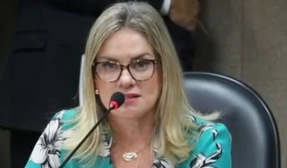 Ivana Bastos garante pavimentação do acesso à comunidade de Campos de São João em Palmeiras